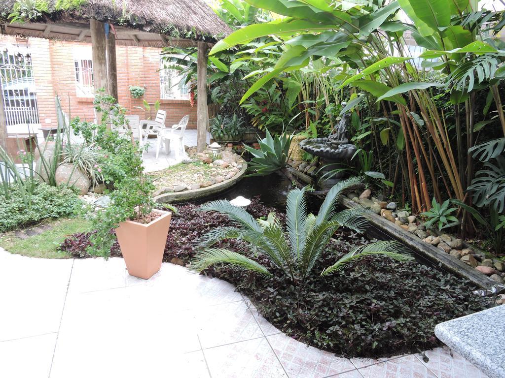 Pousada Don Alberto'S Florianópolis Екстериор снимка
